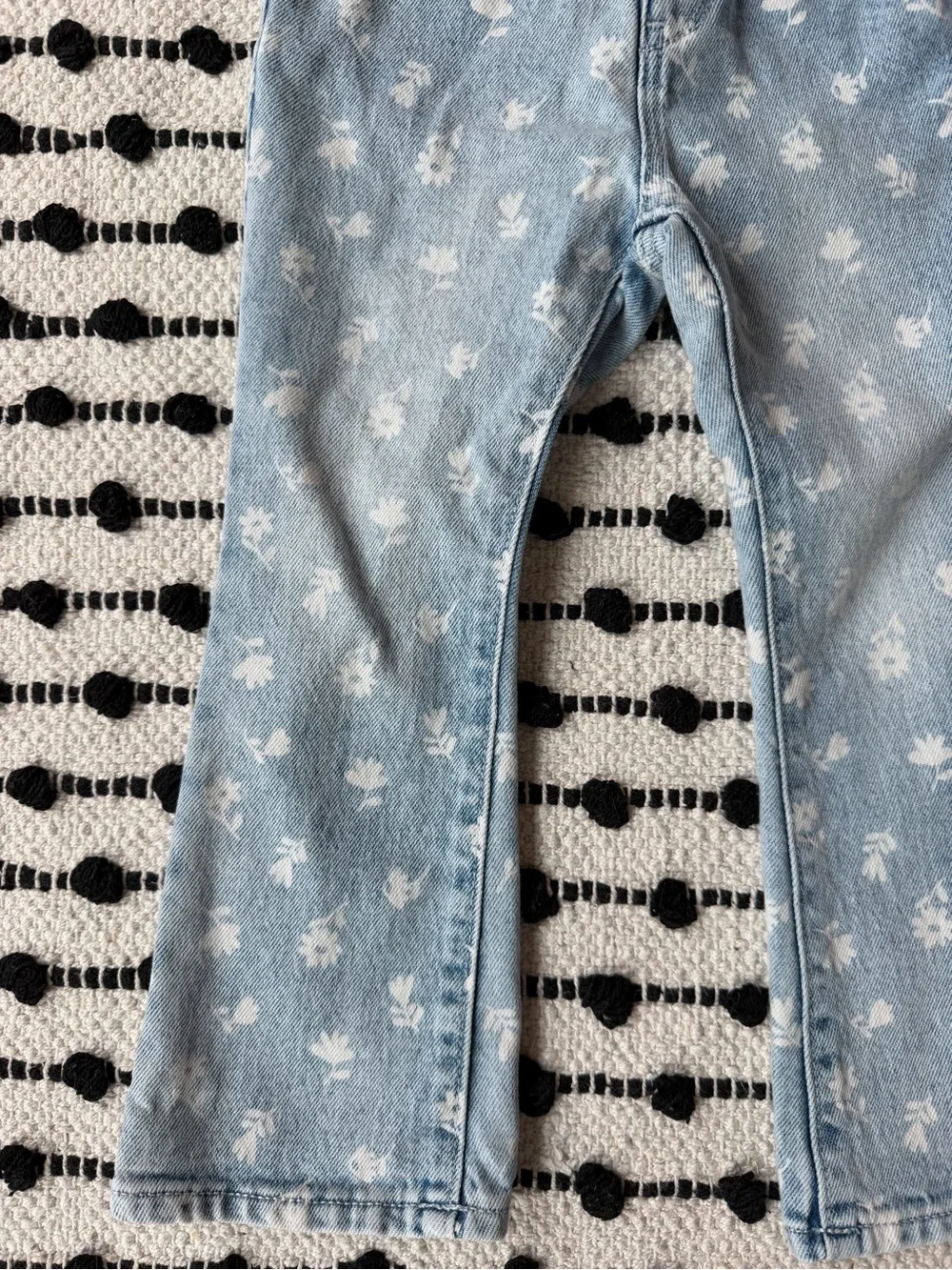 Old Navy Light Blue Floral Print Kids Jeans